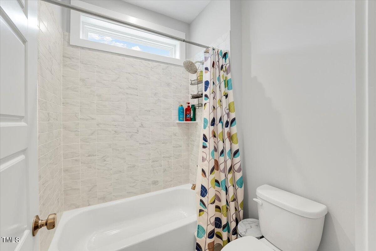 3812 Stoneridge Forest Drive