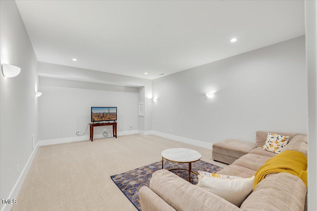 3812 Stoneridge Forest Drive