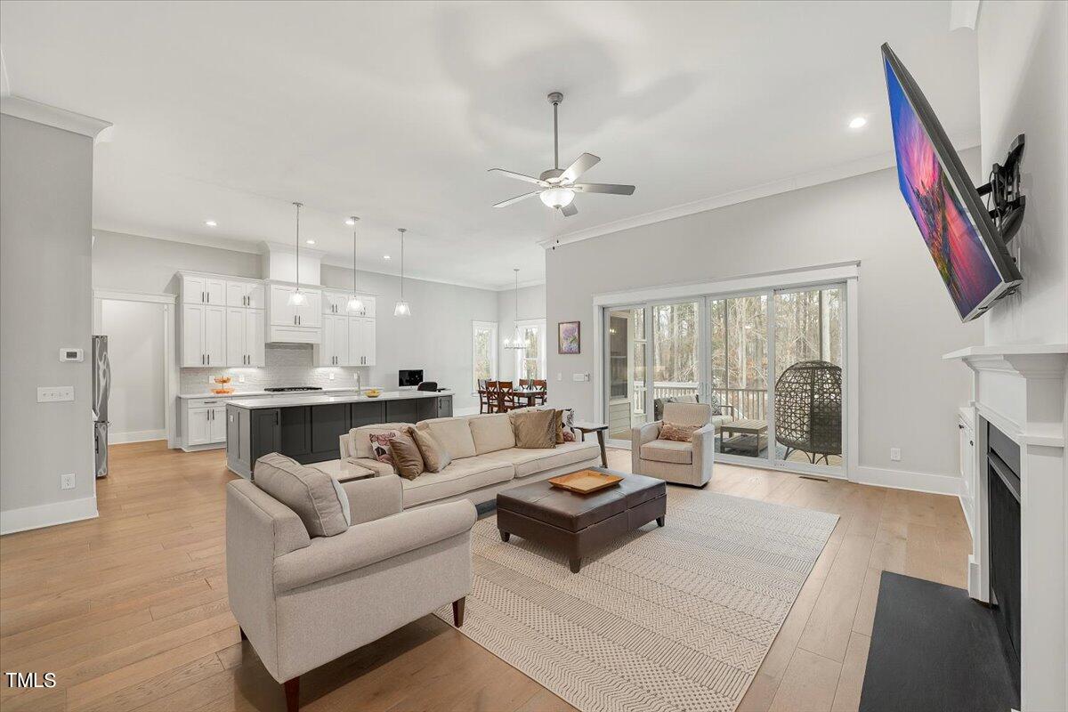 3812 Stoneridge Forest Drive