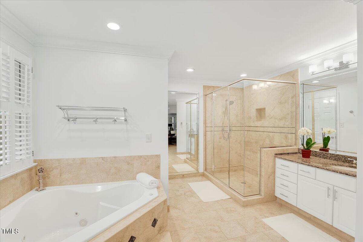 4012 Edward Pride Wynd