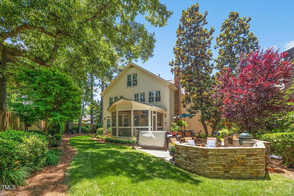 4012 Edward Pride Wynd
