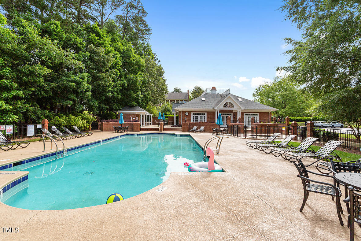 4012 Edward Pride Wynd