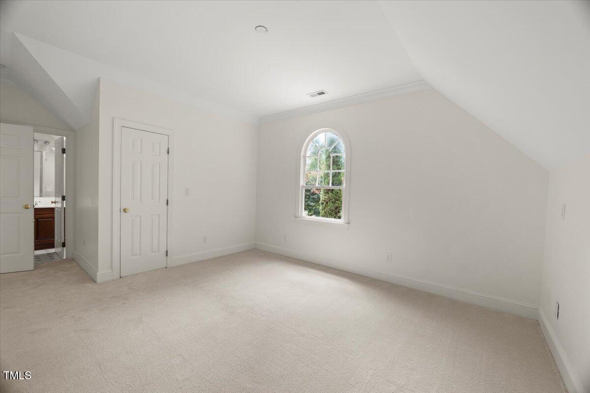 4016 Edward Pride Wynd