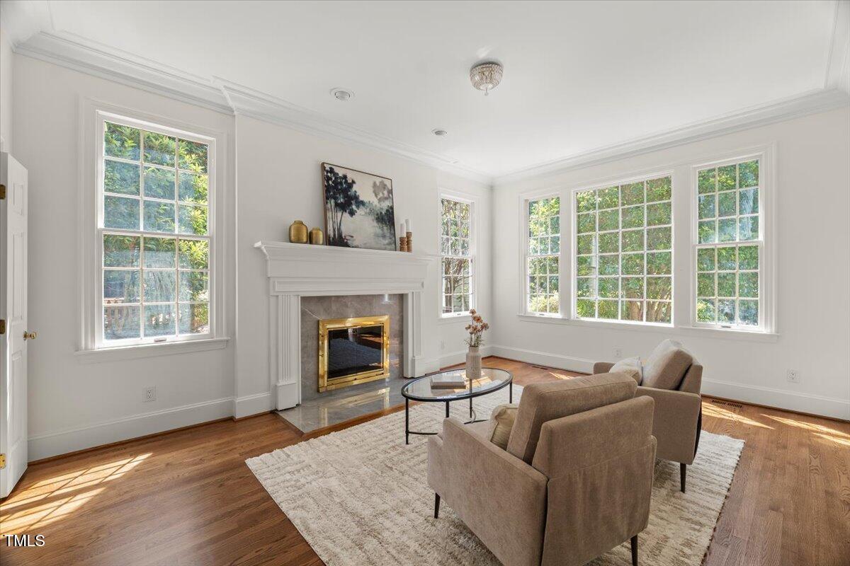 4016 Edward Pride Wynd