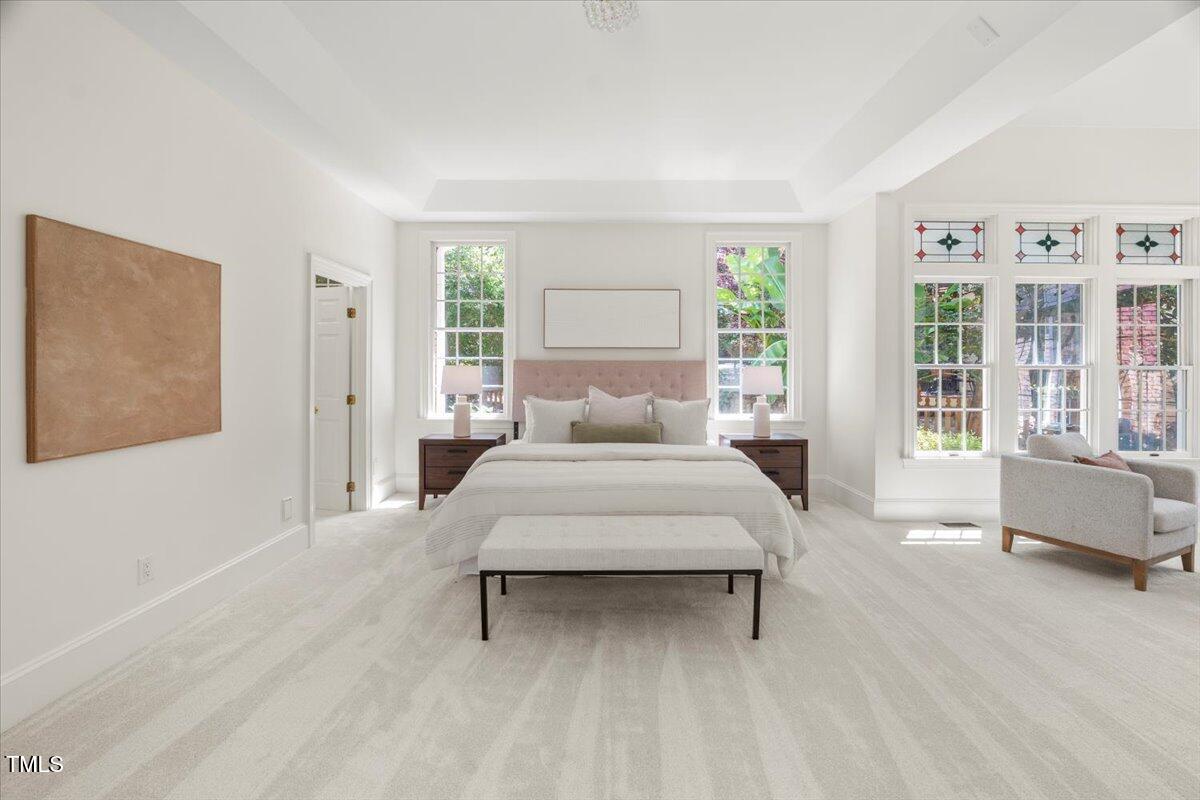 4016 Edward Pride Wynd