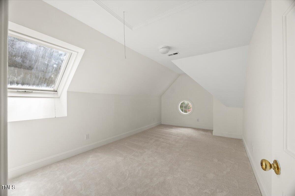 4016 Edward Pride Wynd