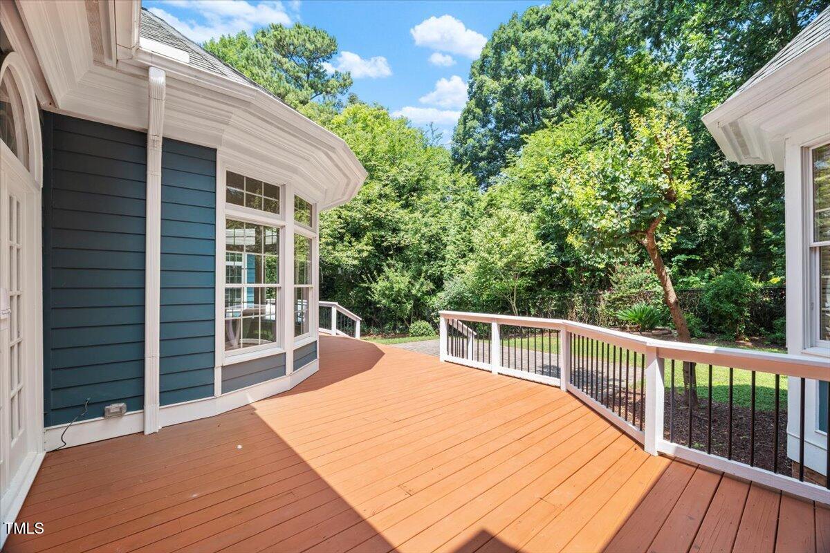 4016 Edward Pride Wynd