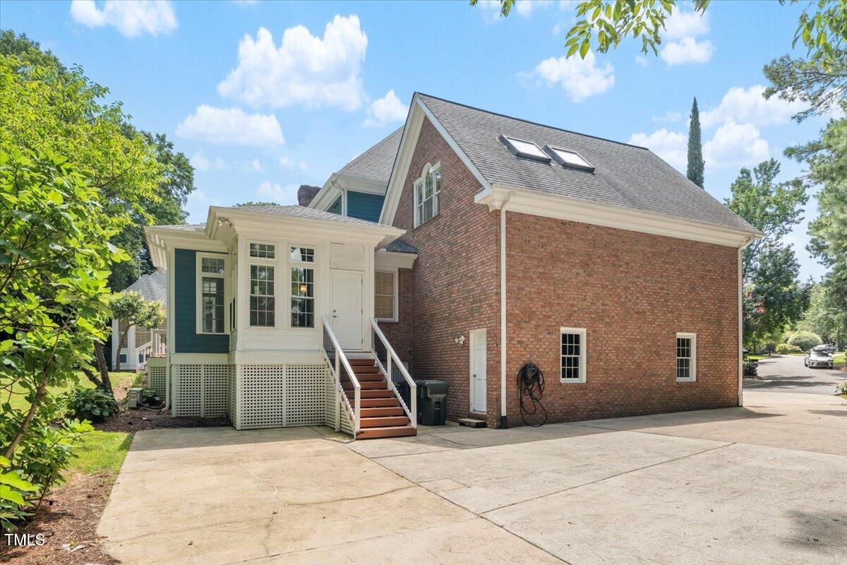 4016 Edward Pride Wynd