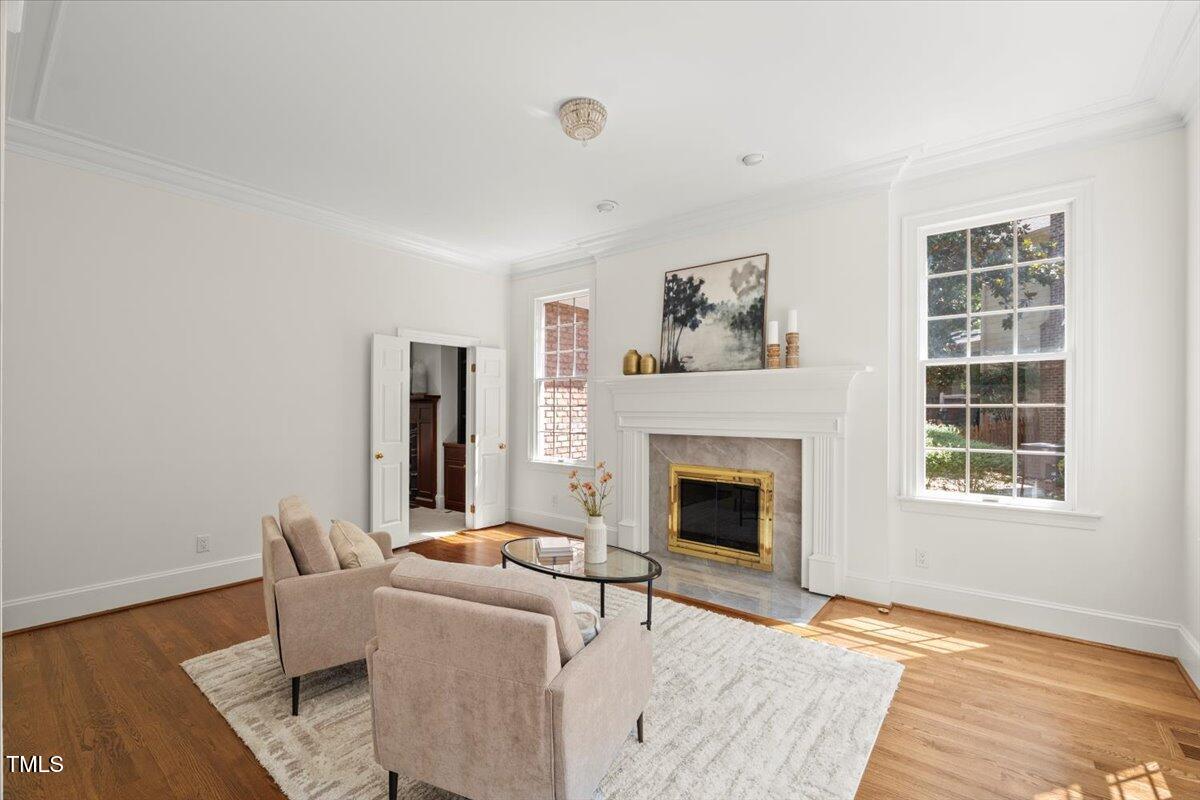 4016 Edward Pride Wynd