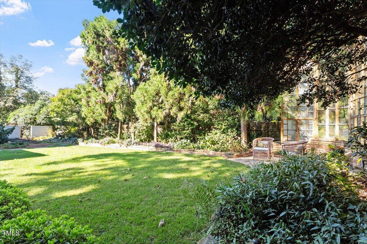 1801 Mcdonald Lane