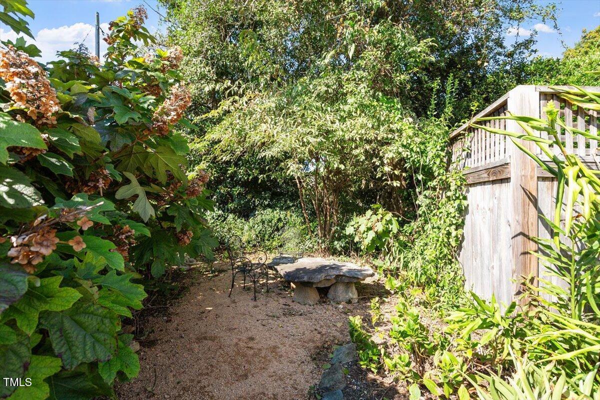 1801 Mcdonald Lane