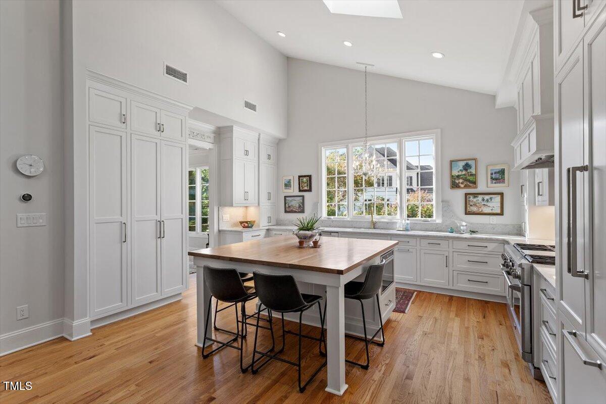 1801 Mcdonald Lane
