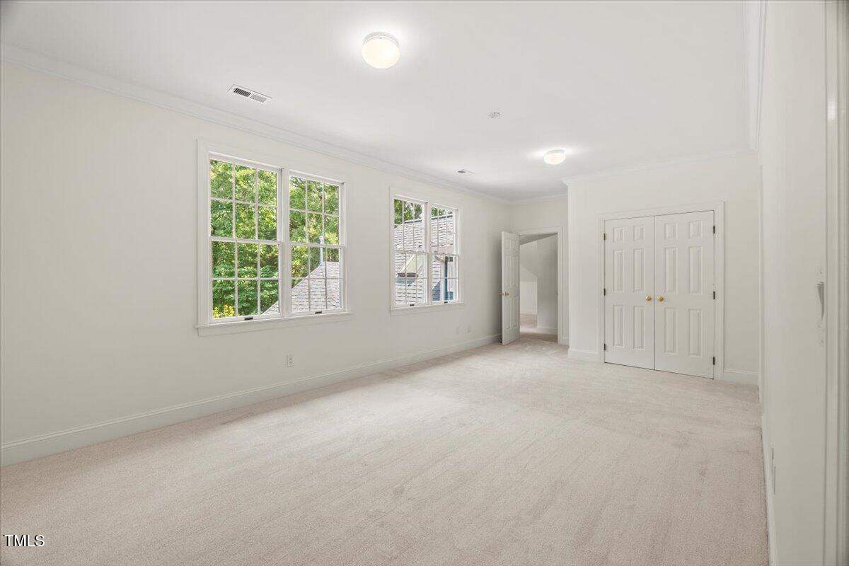 4016 Edward Pride Wynd