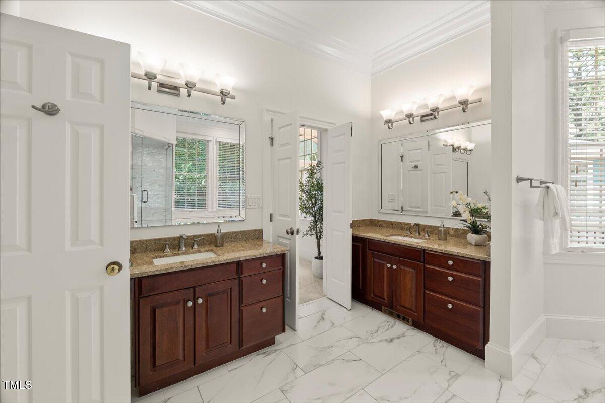 4016 Edward Pride Wynd