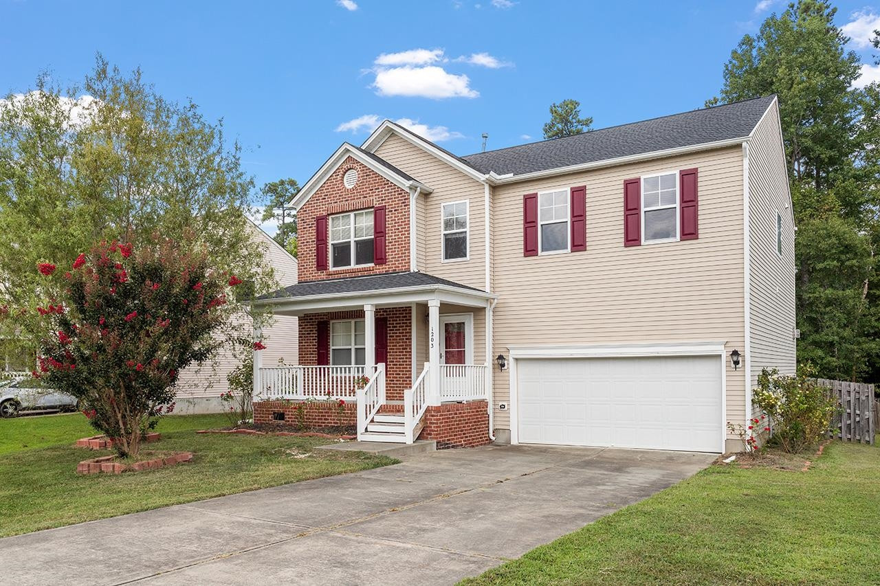 1203 E Summerfield