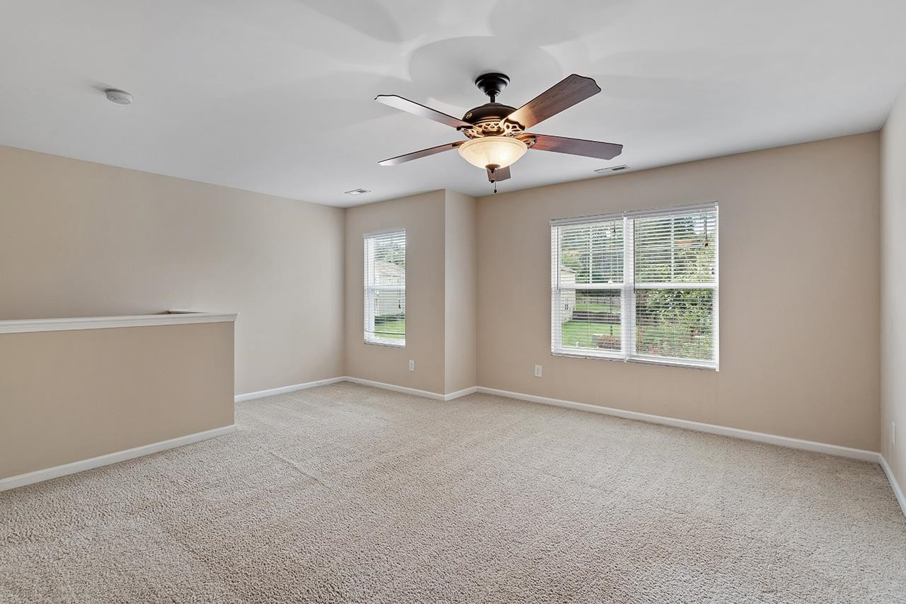 1203 E Summerfield
