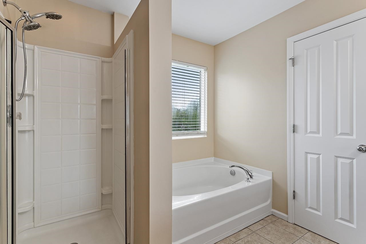 1203 E Summerfield