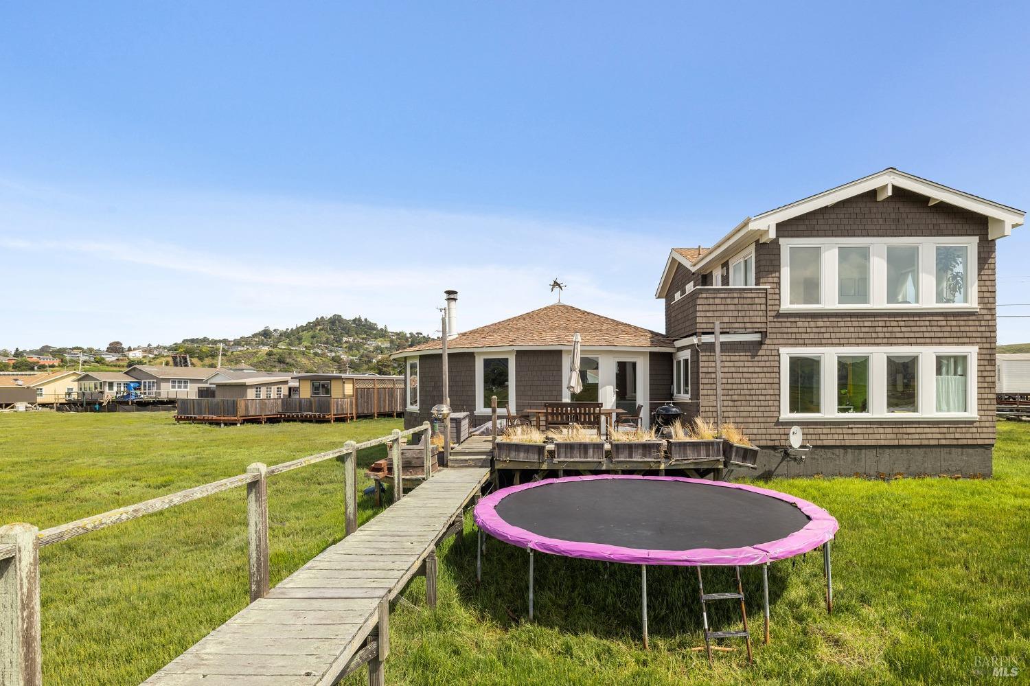 58 Greenbrae Boardwalk