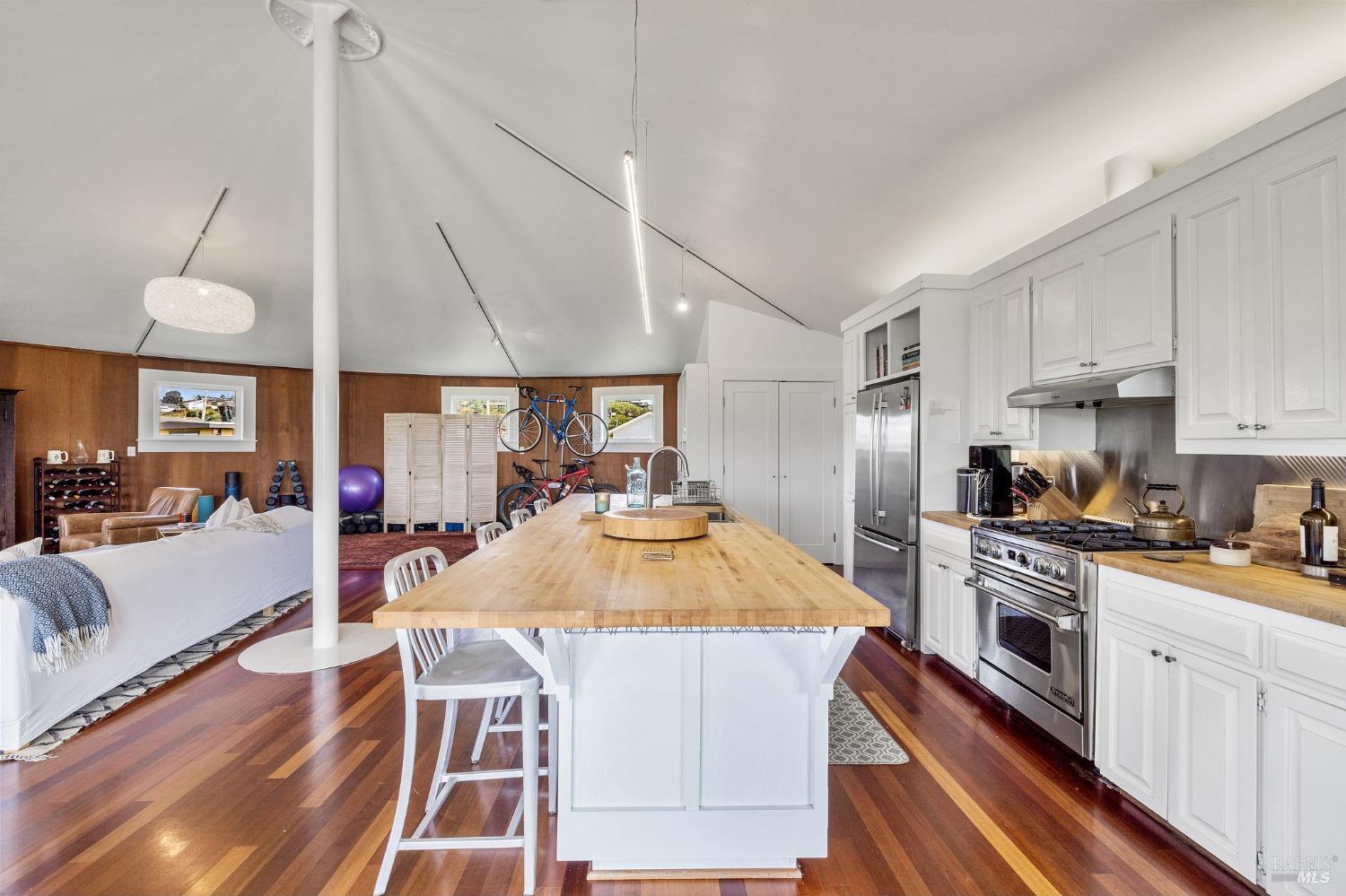 58 Greenbrae Boardwalk