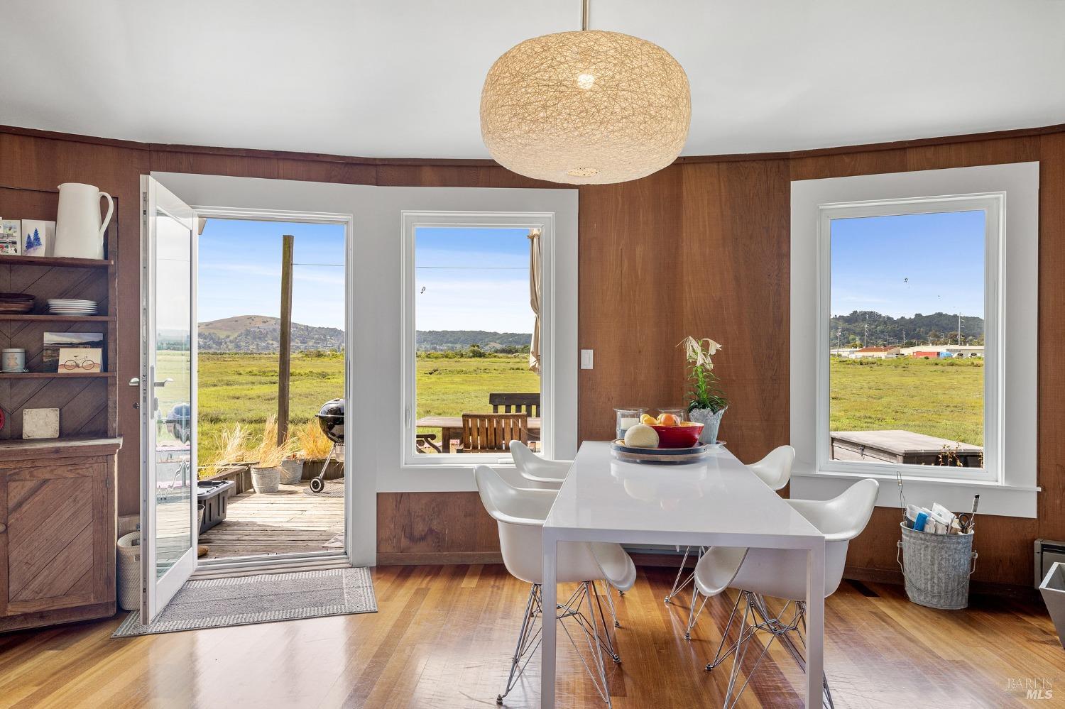 58 Greenbrae Boardwalk