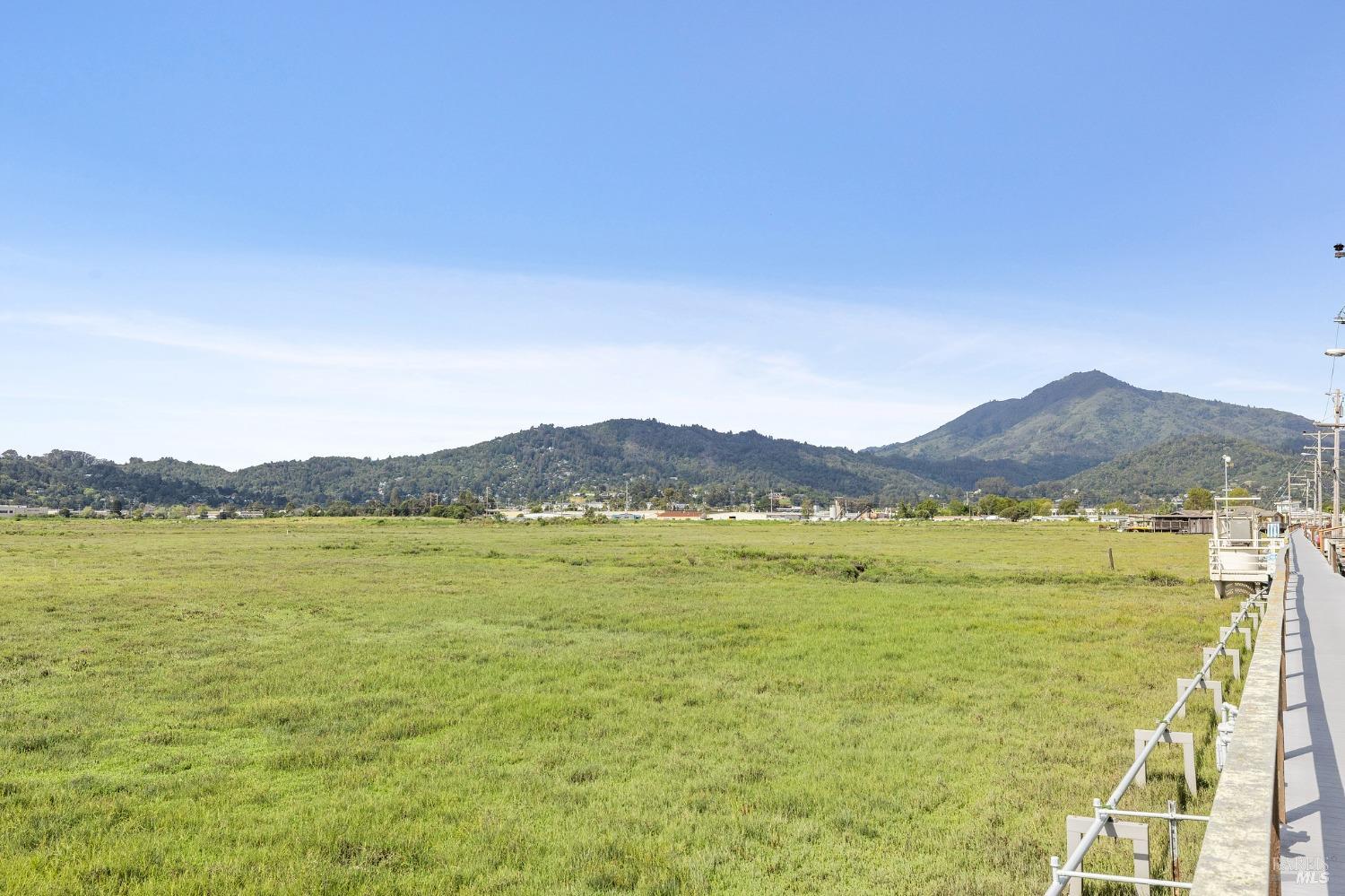 58 Greenbrae Boardwalk