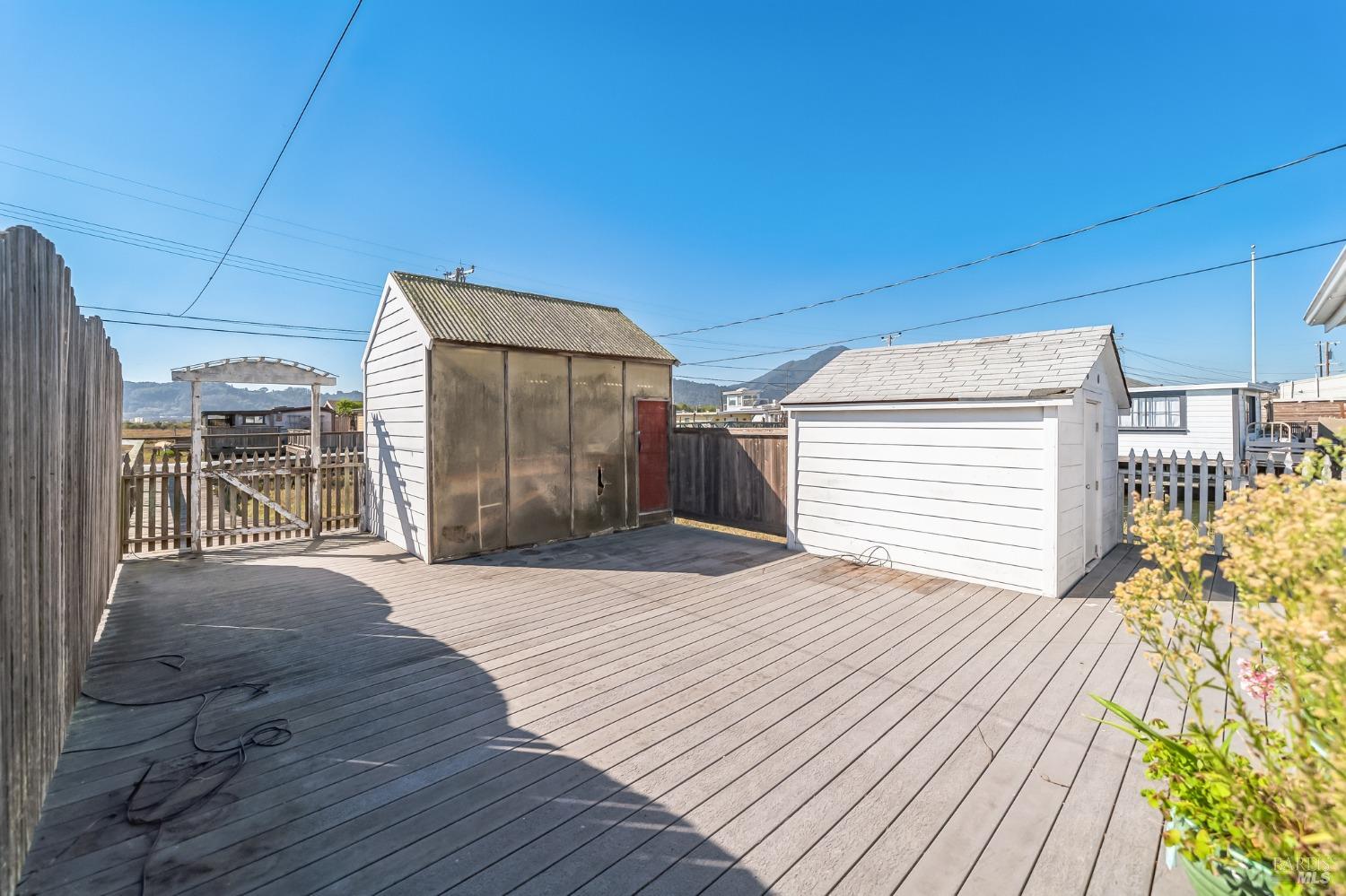 101 Greenbrae Boardwalk