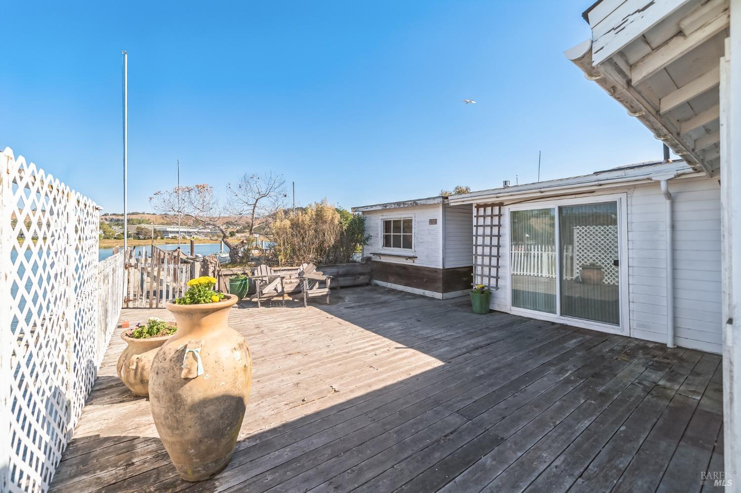 101 Greenbrae Boardwalk
