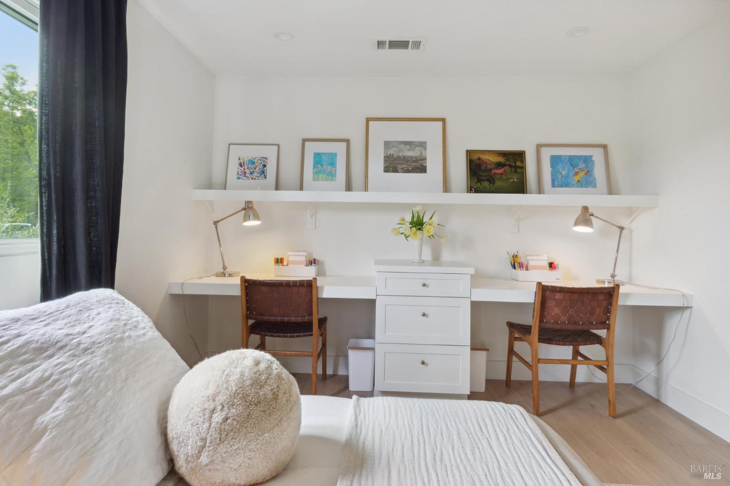 610 Calle De La Mesa