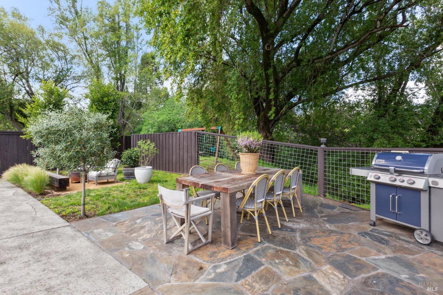 610 Calle De La Mesa