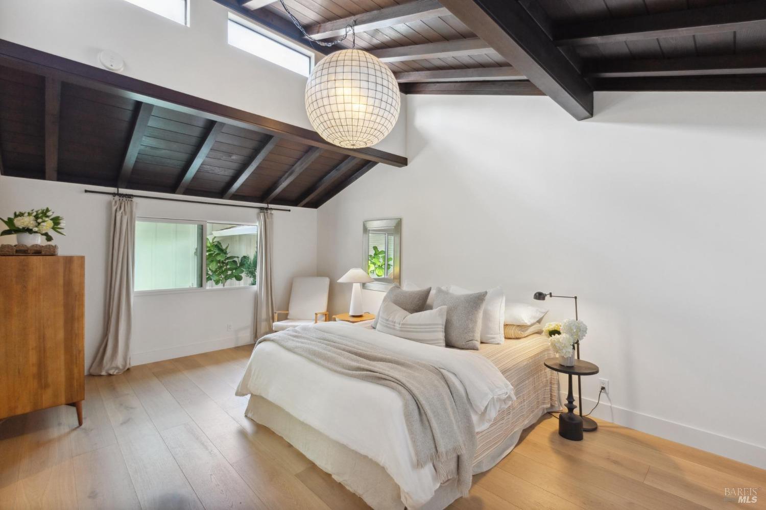 610 Calle De La Mesa