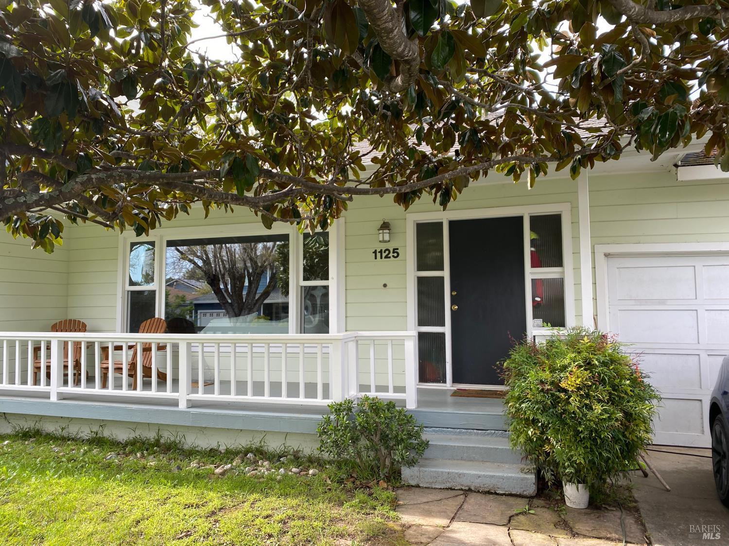 1125 East Ct