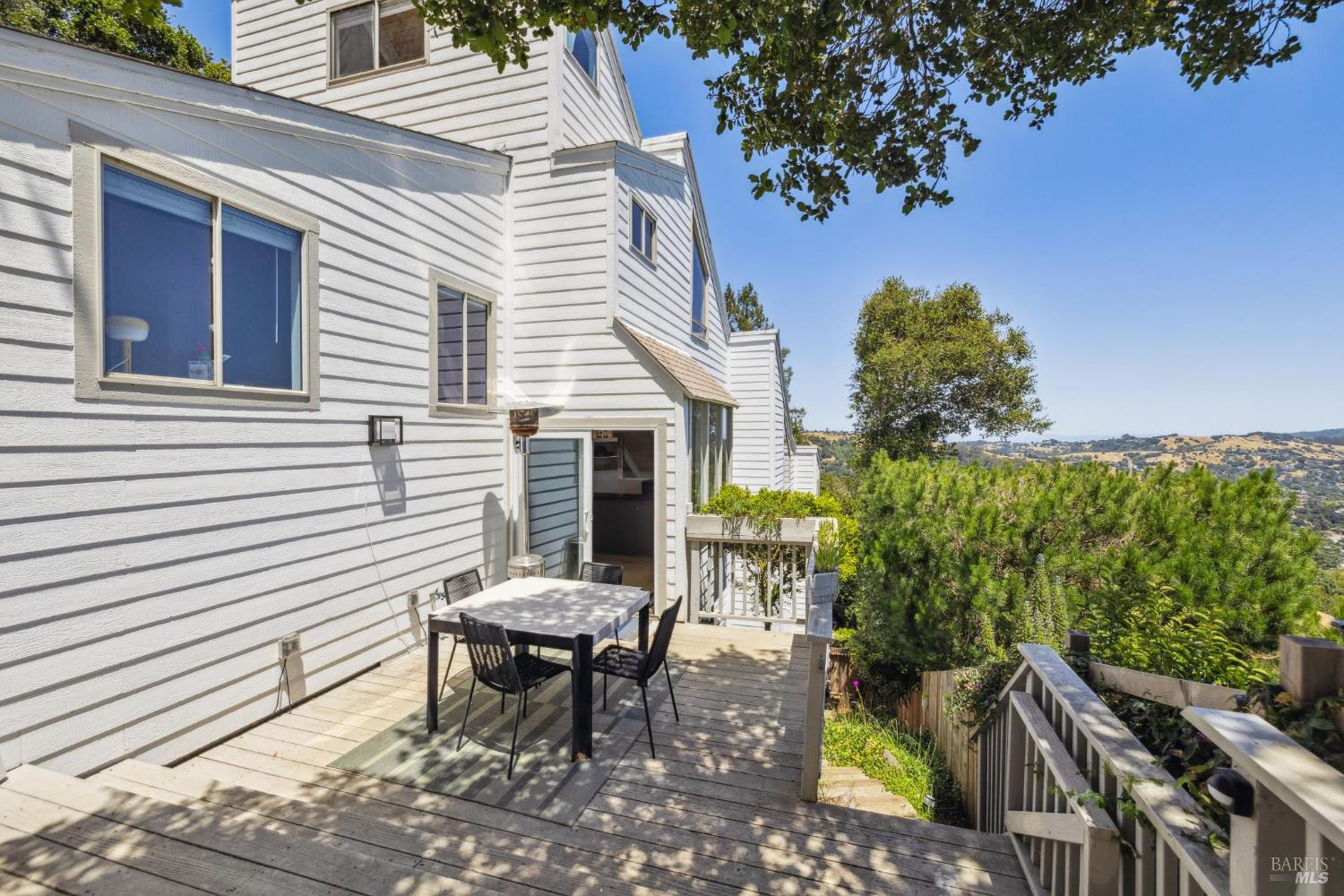 85 Ridge Rd