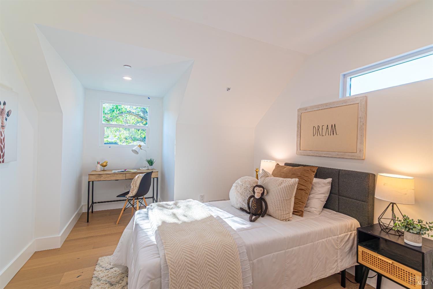 2550 Heatherstone Dr