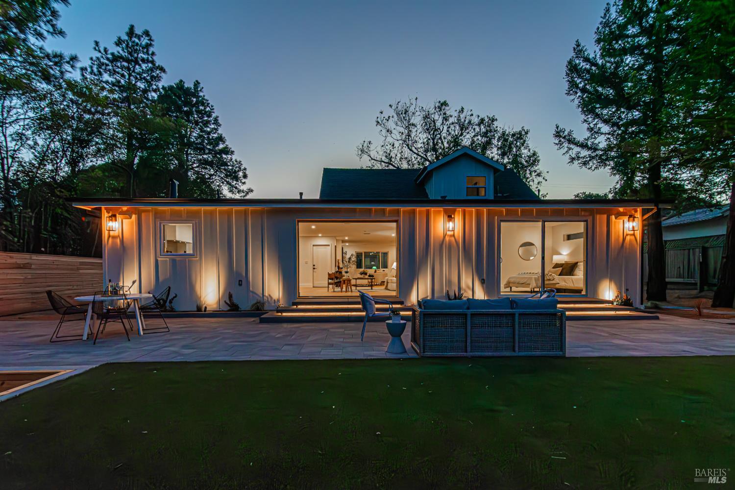 2550 Heatherstone Dr