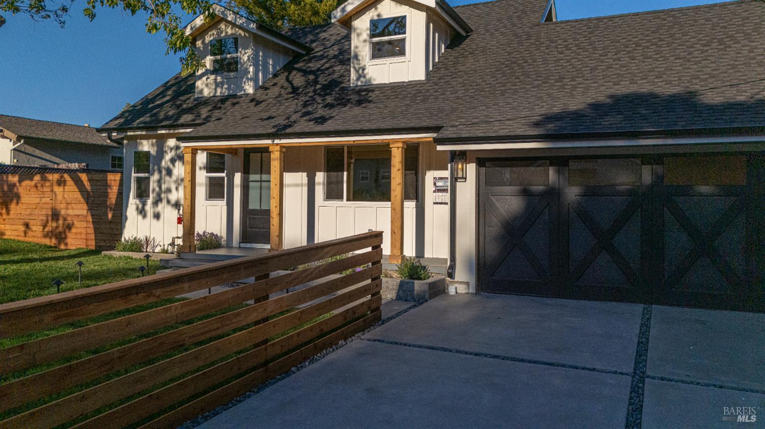 2550 Heatherstone Dr