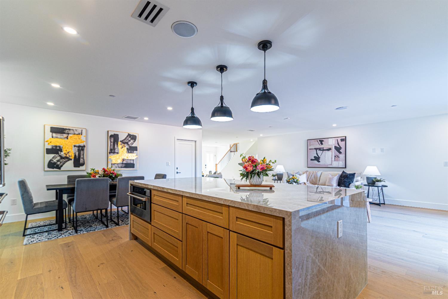 2550 Heatherstone Dr