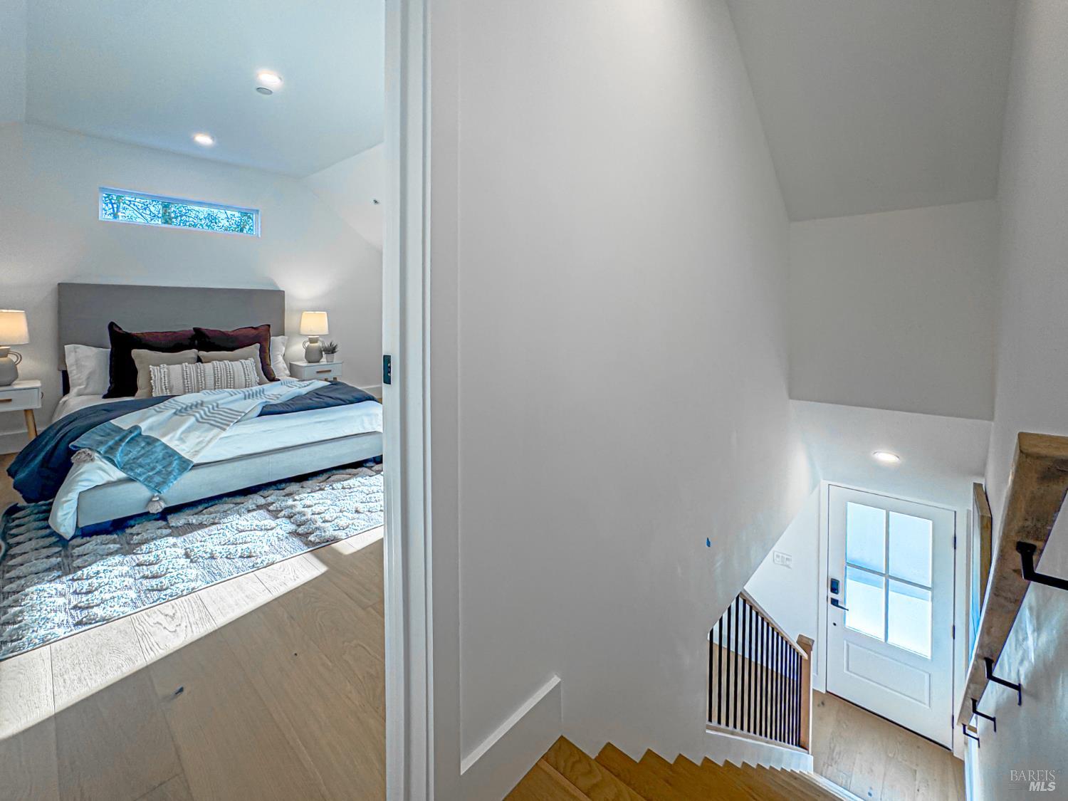 2550 Heatherstone Dr