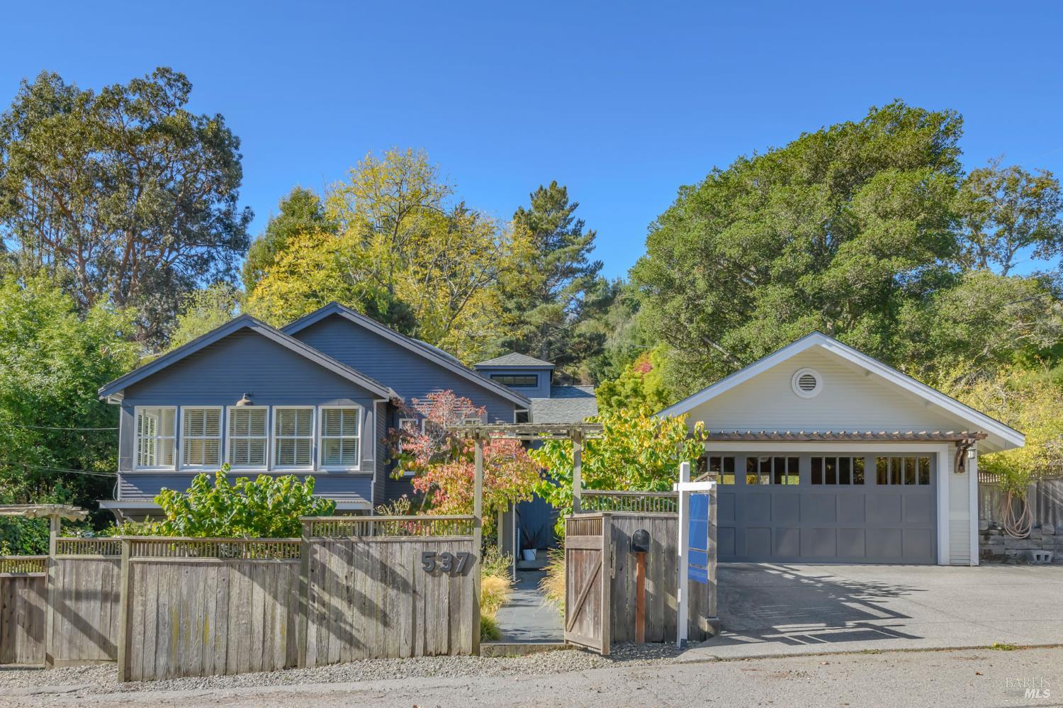 537 Browning Street