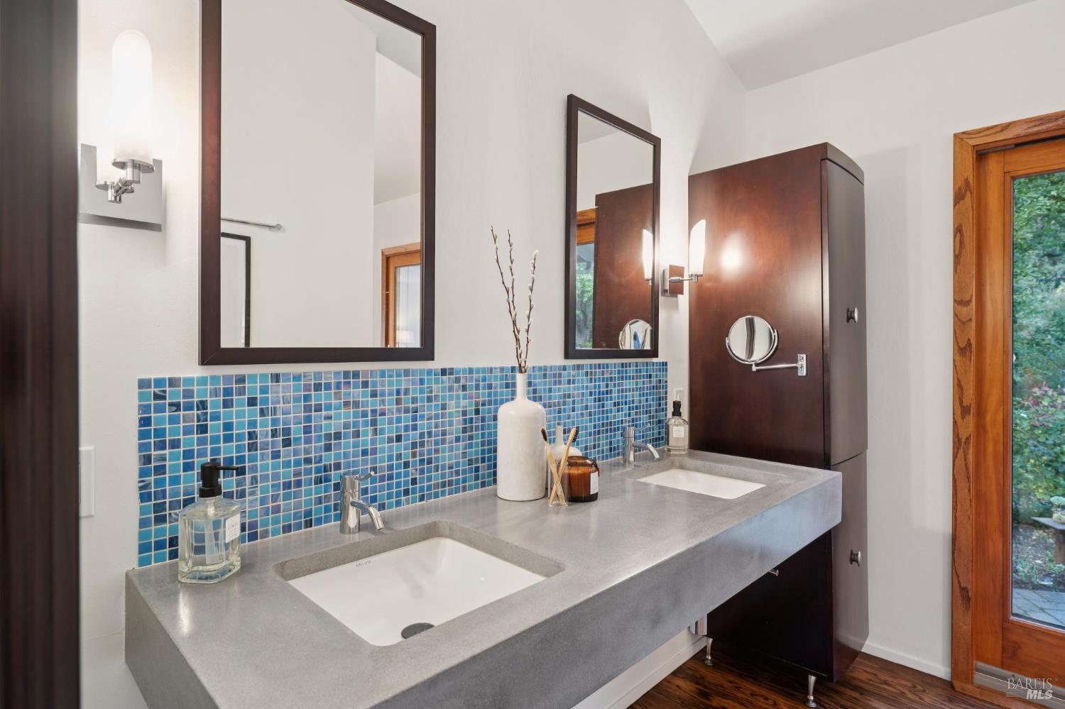 87 Mount Tallac Court