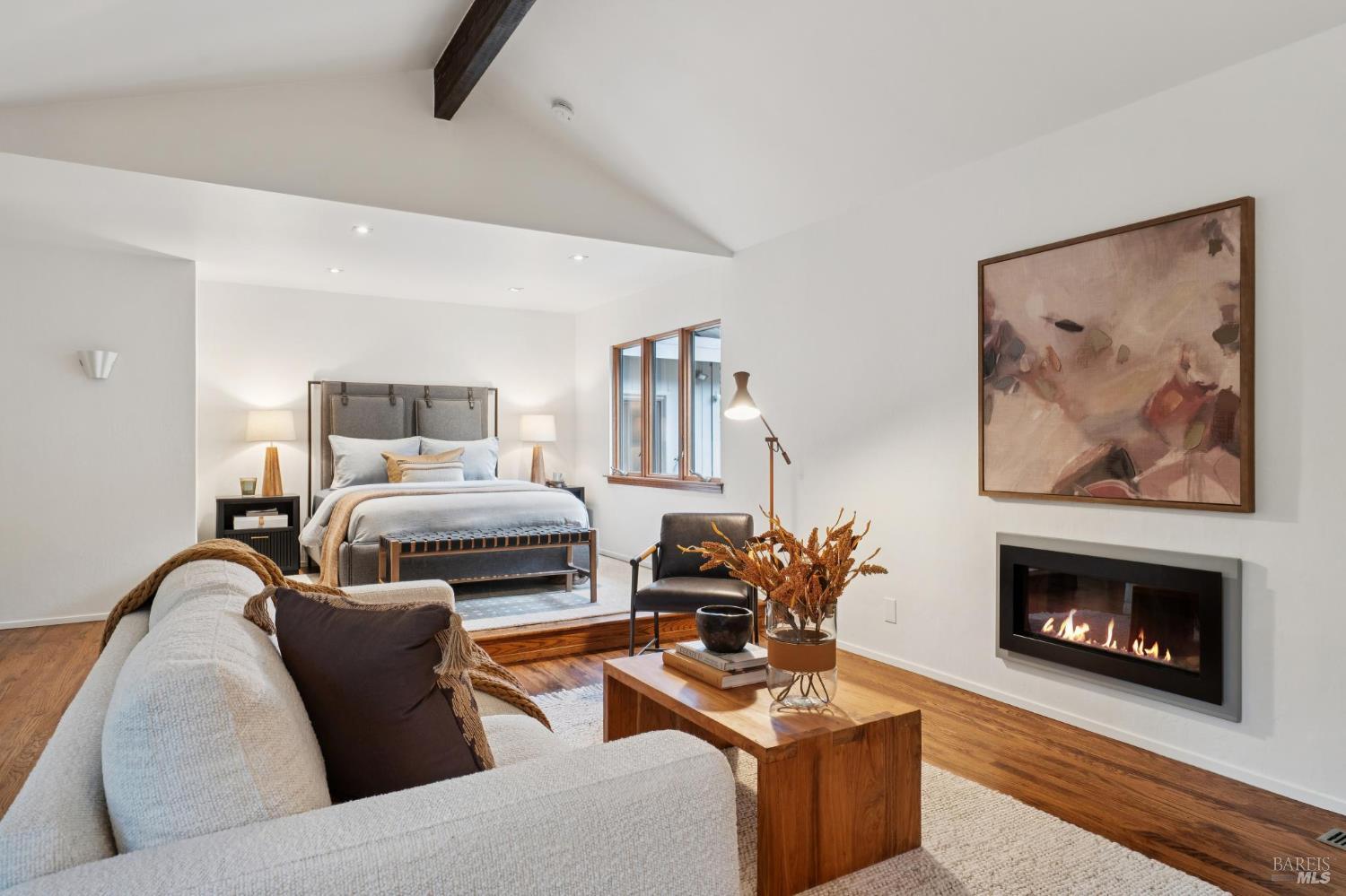 87 Mount Tallac Court