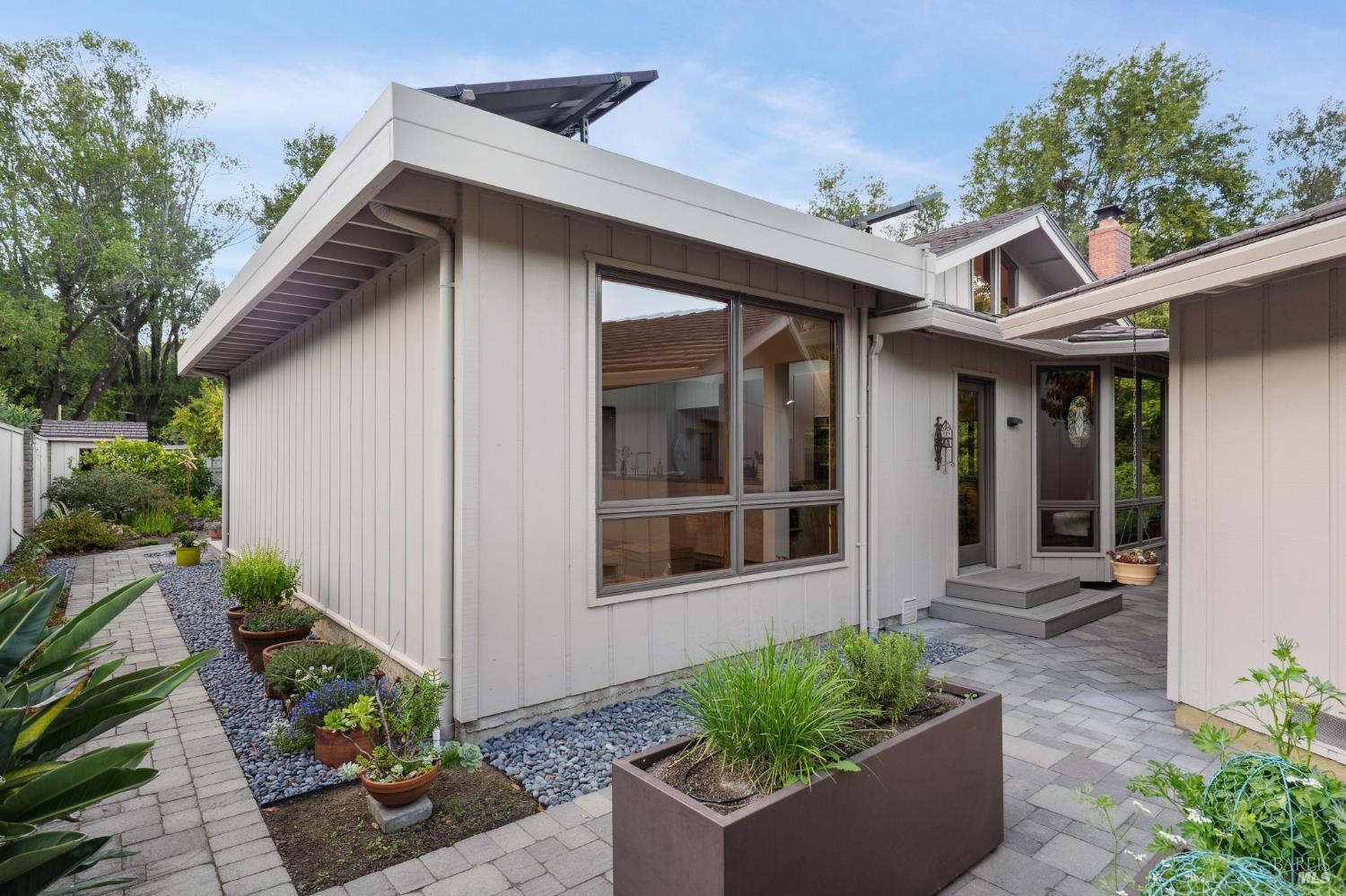 87 Mount Tallac Court