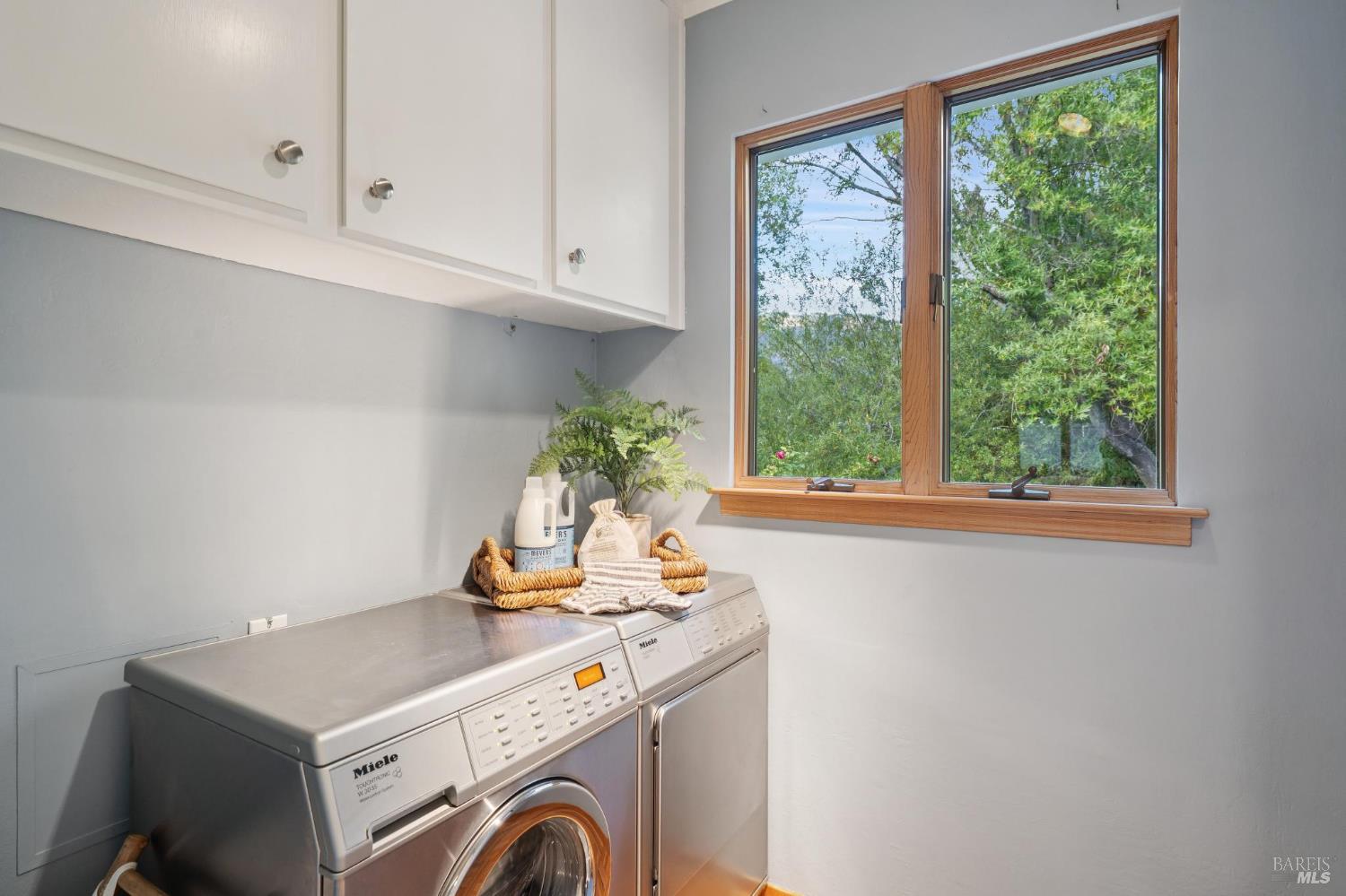 87 Mount Tallac Court