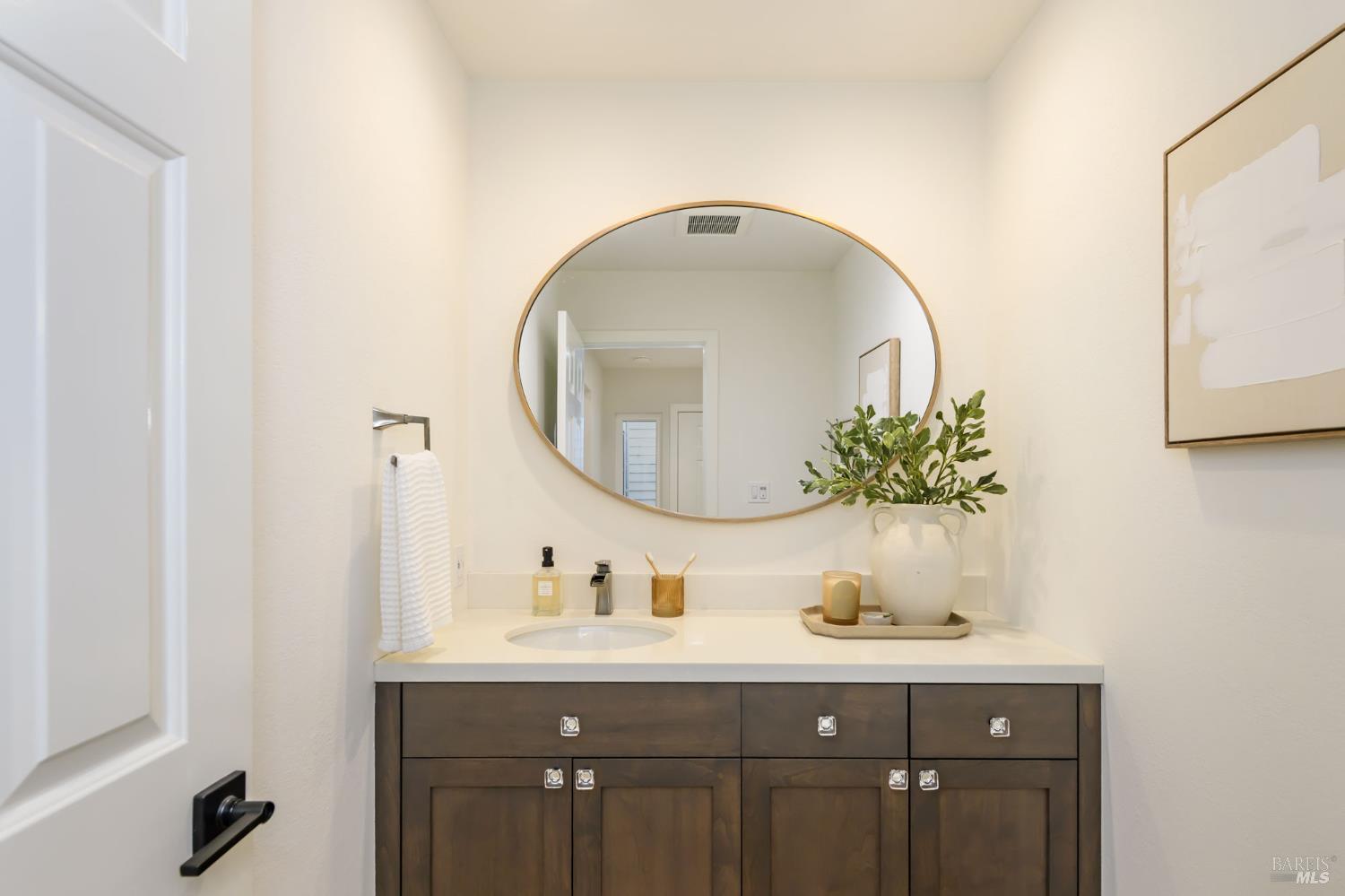 21 Eucalyptus Knoll Street