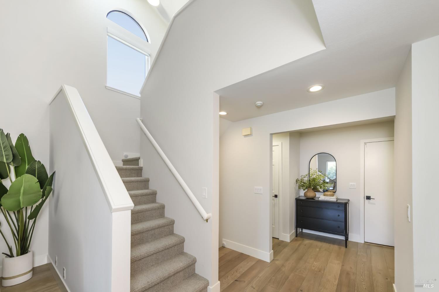 21 Eucalyptus Knoll Street