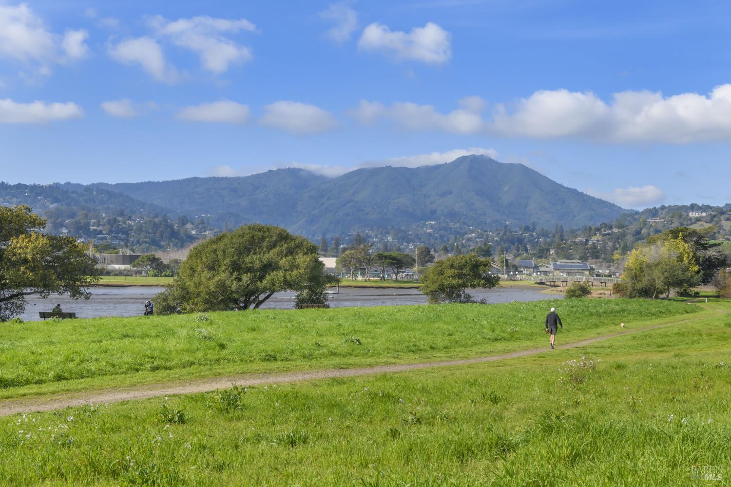 21 Eucalyptus Knoll Street