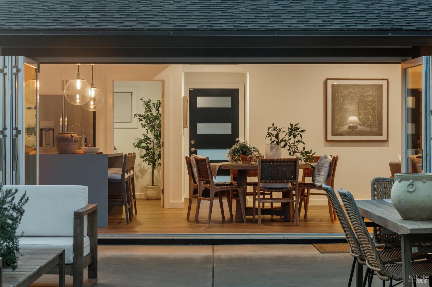 122 Blackfield Drive