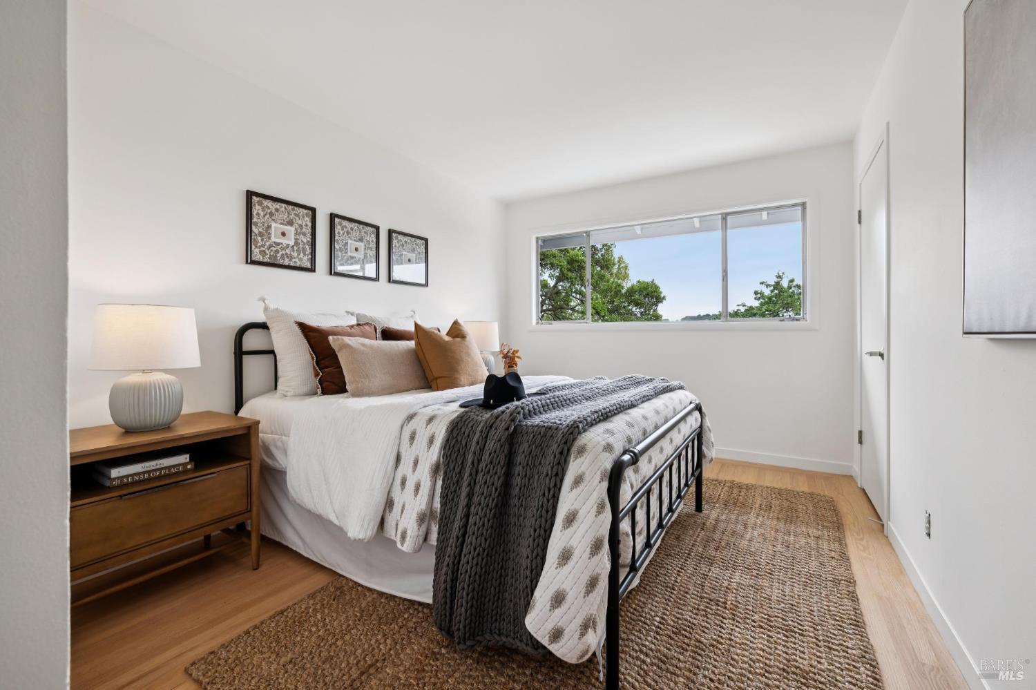 290 Stuyvesant Drive