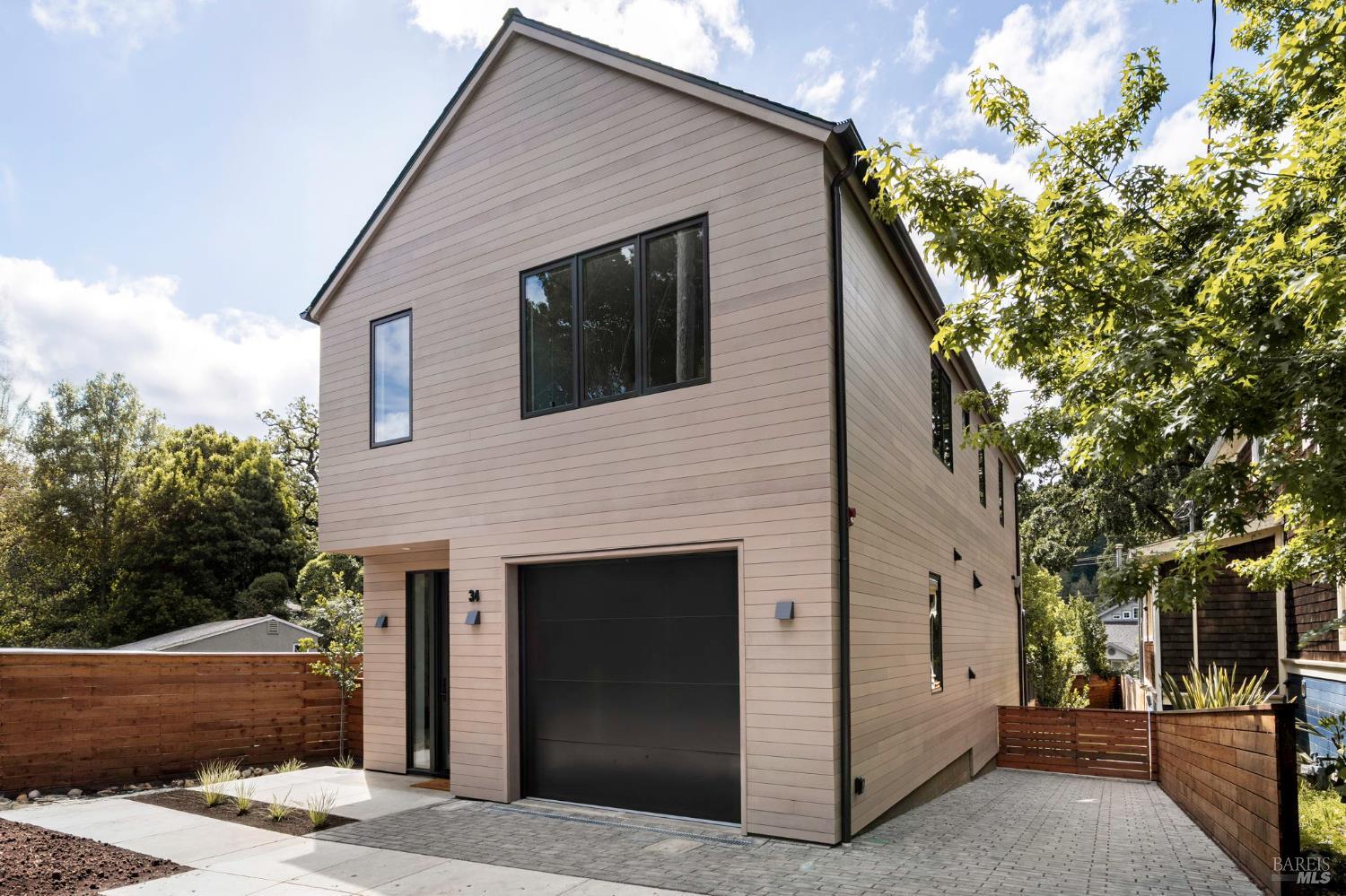 34 Hill Avenue