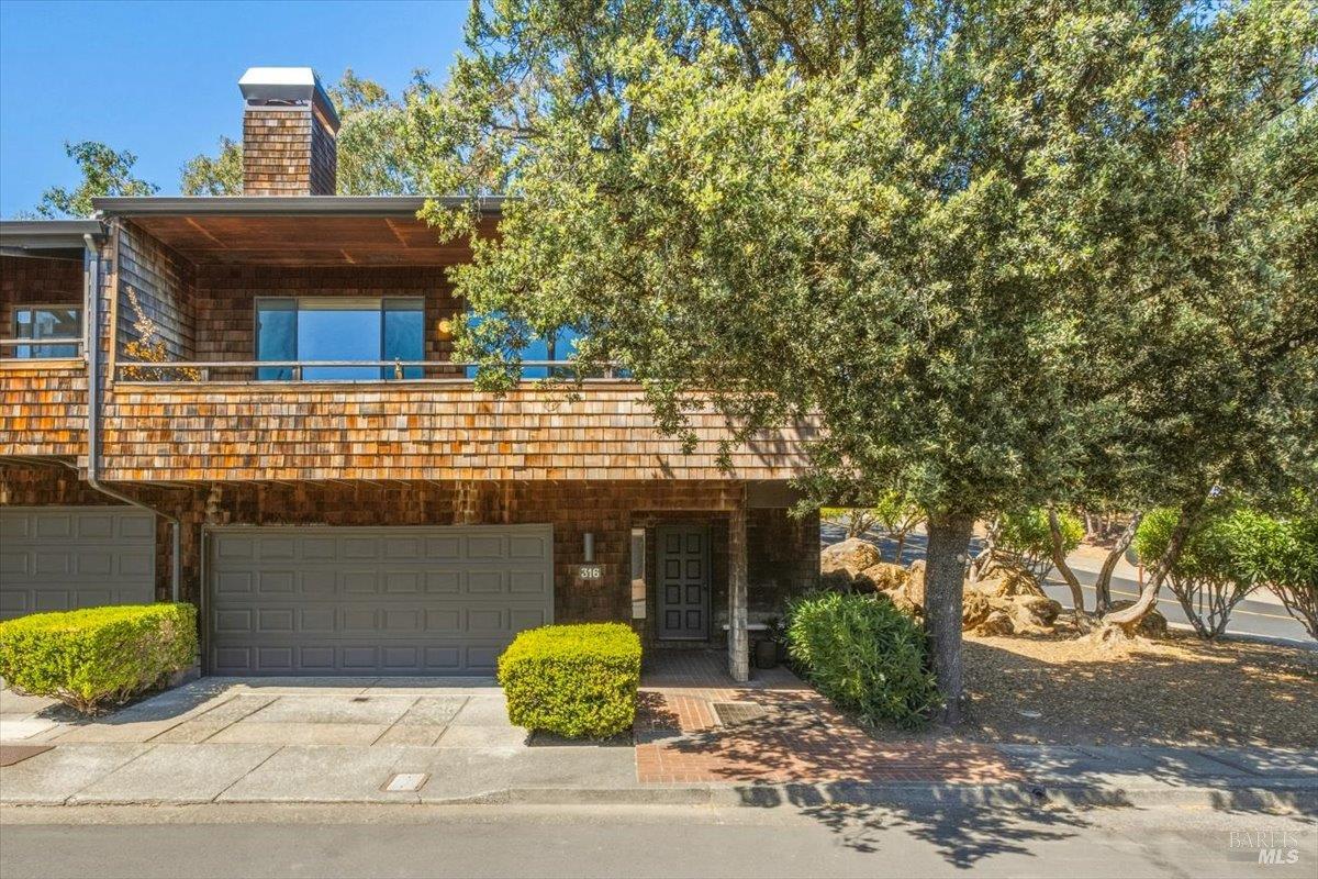 316 El Faisan Drive