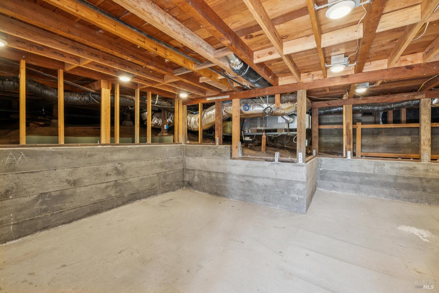 115 Santa Cruz Avenue